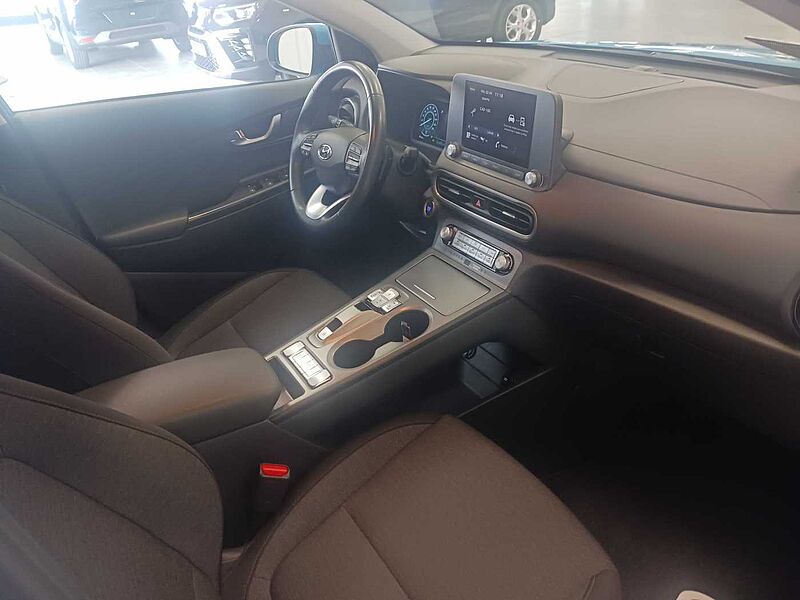 Hyundai Kona EV Maxx 150kW